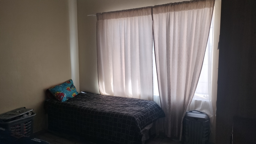 To Let 3 Bedroom Property for Rent in Waterval East North West